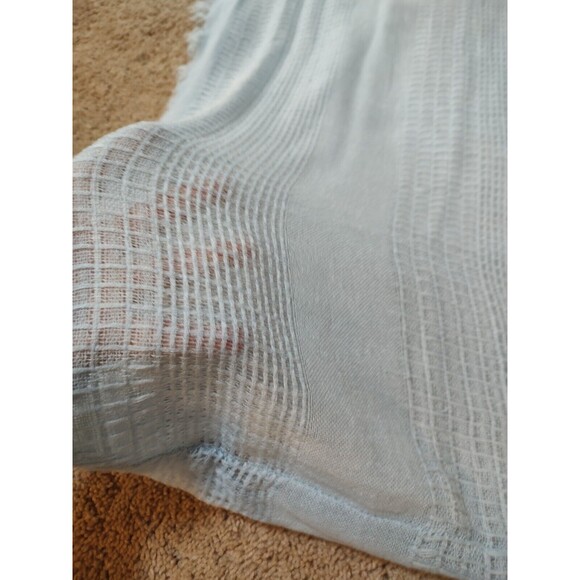 Charming Charlie light blue fringed infinity scarf 100% acrylic 25 x 64" - Picture 2 of 4